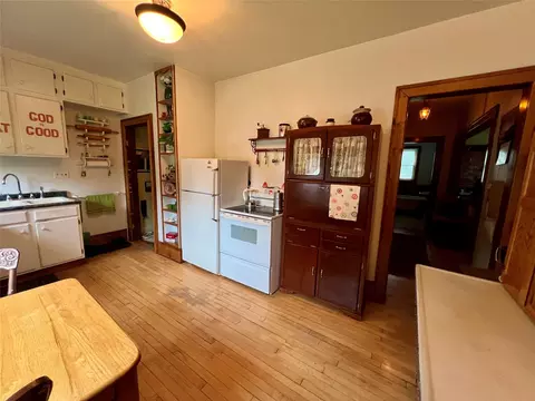 Kitchen - 1860 4th St, Comstock, WI 54826 photo 2 of 4