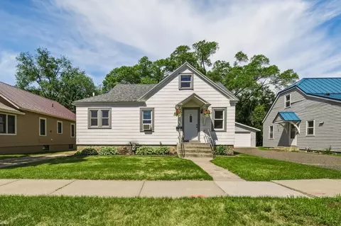 1025 Main St, Bloomer, WI 54724