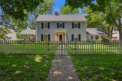 1328 Park Ave, Eau Claire, WI 54701