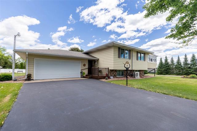 5121 171st St, Chippewa Falls, WI 54729