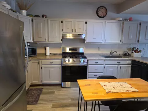 Kitchen - 1517 3rd St, Chetek, WI 54728 photo 3 of 4