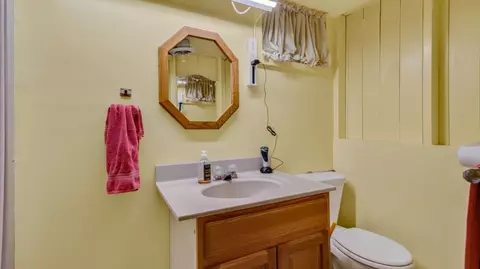 415 E Stanley St, Thorp, WI 54771 photo 23