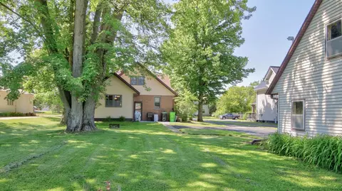 415 E Stanley St, Thorp, WI 54771 photo 4