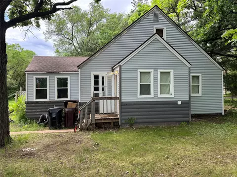 3202 120th St, Chippewa Falls, WI 54729