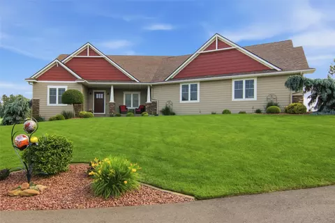 e5443 470th Avenue, Menomonie, WI 54751