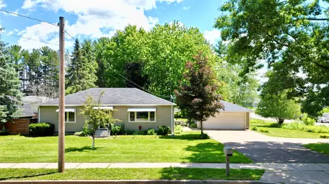 3719 Rudolph Rd, Eau Claire, WI 54701