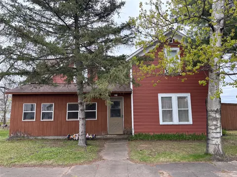205 S 9th St, Cameron, WI 54822