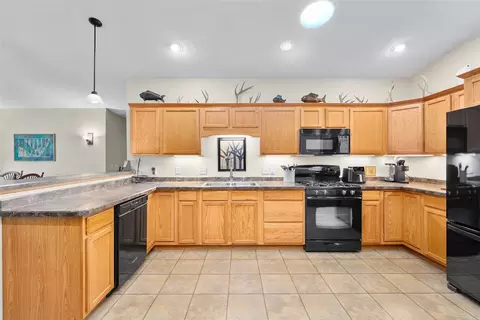 Kitchen - e5764 816th Avenue, Colfax, WI 54730 photo 3 of 4