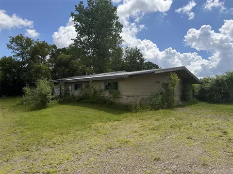 102 Clinton St S, Almena, WI 54805