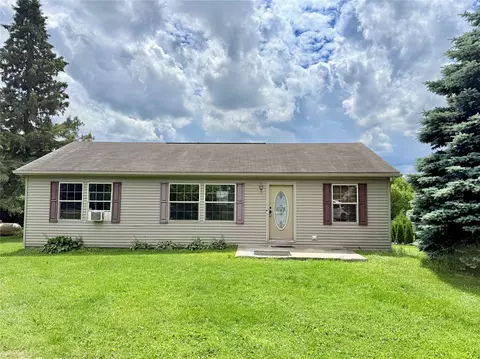 2433 15 14 Ave, Rice Lake, WI 54868