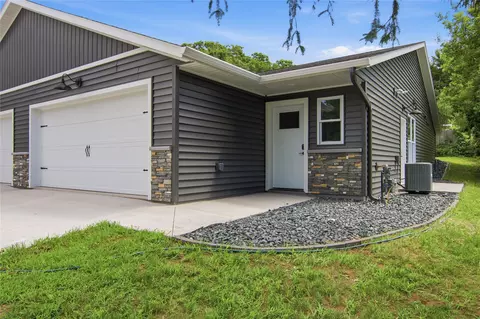 1321 Carpenter Ave, Eau Claire, WI 54703