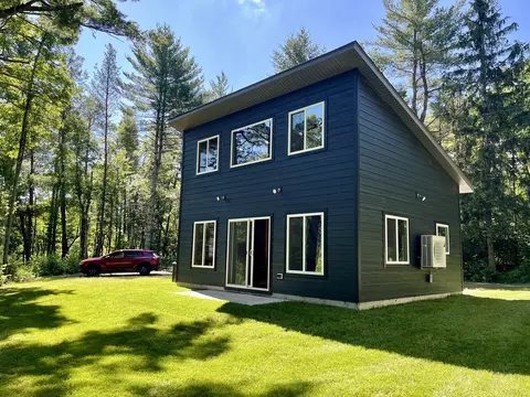 E23160 Gravel Pit Private Drive Drive, Augusta, WI 54722