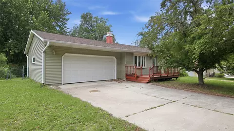 1413 Raedel Rd, Eau Claire, WI 54703