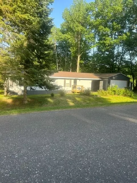 709 N Plecity Ave, Haugen, WI 54841