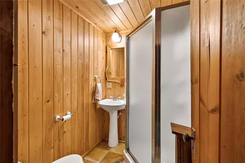 Bath - 19720 Pioneer Rd, Cable, WI 54821 photo 1 of 3