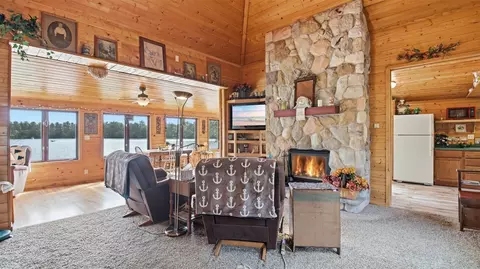 887 23 1516 St # A, Chetek, WI 54728 photo 9