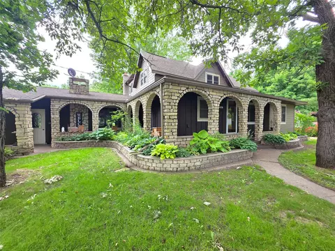 35261 7th St, Independence, WI 54747