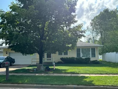 2944 Saturn Ave, Eau Claire, WI 54703