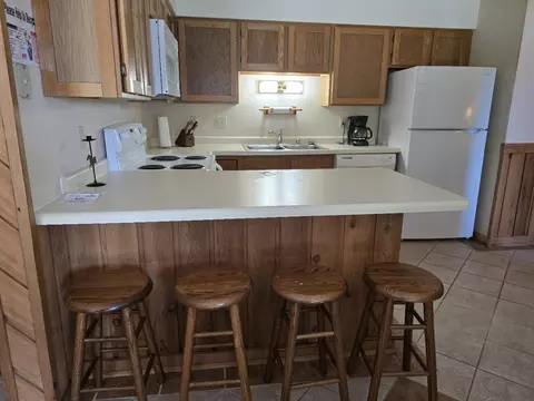 Kitchen - 42950 Lakewoods Dr #105, Cable, WI 54821 photo 2 of 3