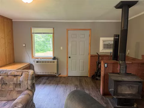 Living - 7154 W Mc Dermott Rd, Winter, WI 54896 photo 4 of 7
