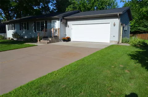 1504 Winchester Way, Altoona, WI 54720