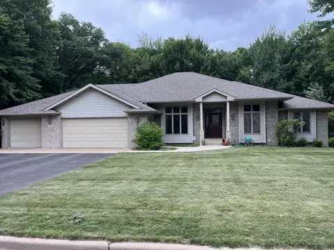 228 Oak Knoll Dr, Chippewa Falls, WI 54729