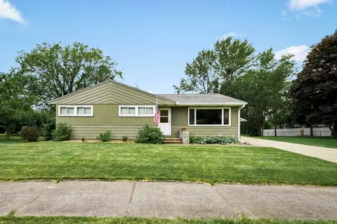 1602 Drury Ct, Eau Claire, WI 54703