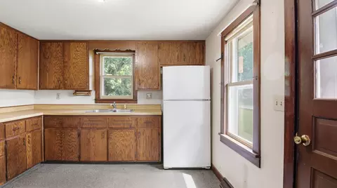 427 E River Ave, Barron, WI 54812 photo 10