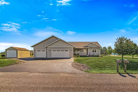 17382 109th Ave, Chippewa Falls, WI 54729