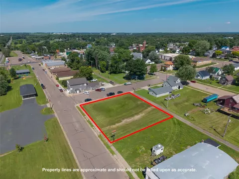 205 E 1st Ave, Stanley, WI 54768 photo 6