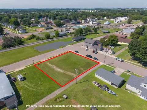 205 E 1st Ave, Stanley, WI 54768 photo 7