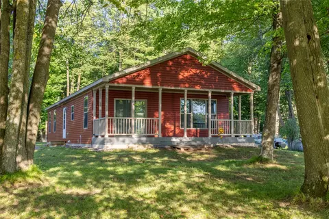 n6419 Lakeshore Drive, Tony, WI 54563