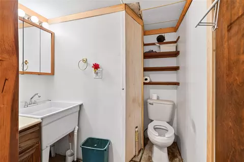 Bath - 17220 Silver Birch Dr, Cable, WI 54821 photo 3 of 3