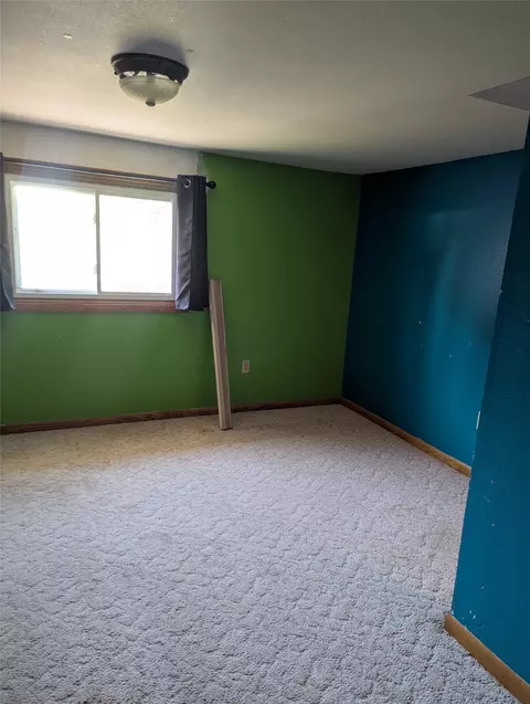 418 E School St, Thorp, WI 54771 photo 3
