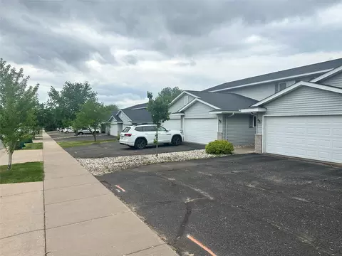 3704-3804 Boardwalk St #16, Eau Claire, WI 54701