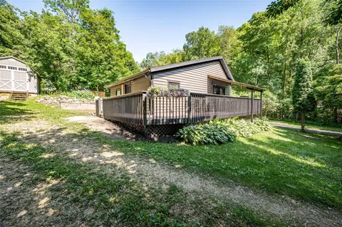 n683 Pierce County Road South, Maiden Rock, WI 54750