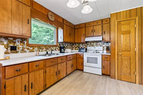 Kitchen - n2579 Willow Trail, Shell Lake, WI 54871 photo 2 of 3