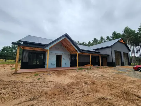 6730 210th St, Cadott, WI 54727