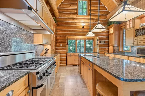 Kitchen - 49945 N Lake Owen Dr, Cable, WI 54821 photo 3 of 7