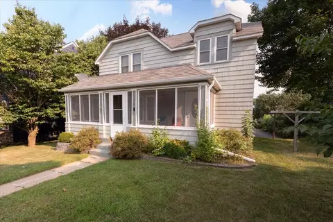 116 Pine St, Glenwood City, WI 54013