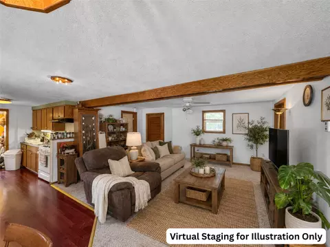 Living - 709 N Oak St, Withee, WI 54498 photo 1 of 2