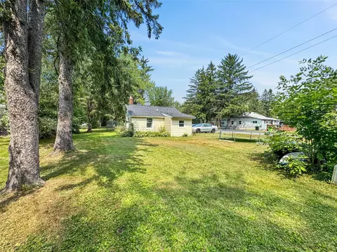Exterior - 709 N Oak St, Withee, WI 54498 photo 6 of 7