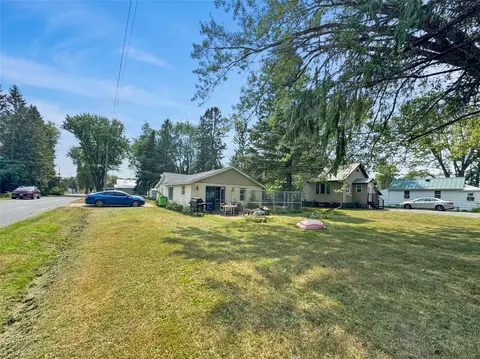 Exterior - 709 N Oak St, Withee, WI 54498 photo 5 of 7