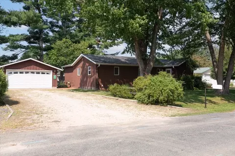 2235 Mathews St, Menomonie, WI 54751