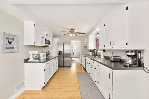 Kitchen - 205 N Boardman St, Thorp, WI 54771 photo 2 of 3