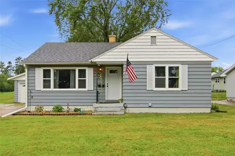 3008 3rd St, Eau Claire, WI 54703