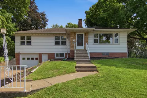 509 Earl St, Eau Claire, WI 54701