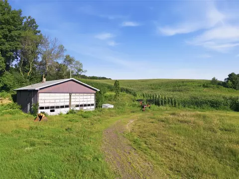 19280 110th St, Bloomer, WI 54724 photo 2