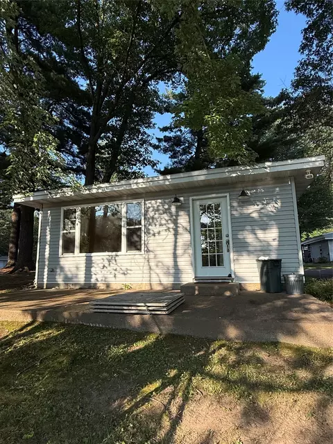 27339 250th St #1, Holcombe, WI 54745