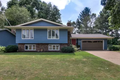 1439 Cummings Ave, Eau Claire, WI 54701